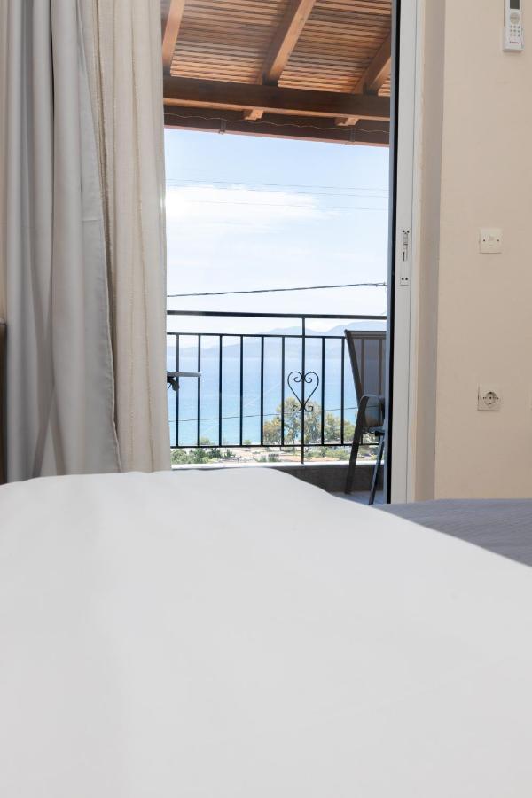 Αnastasia Apartments Mavrovoúnion Eksteriør bilde